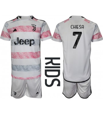 Juventus Federico Chiesa #7 Koszulka Wyjazdowych Dziecięca 2023-24 Krótki Rękaw (+ Krótkie spodenki)